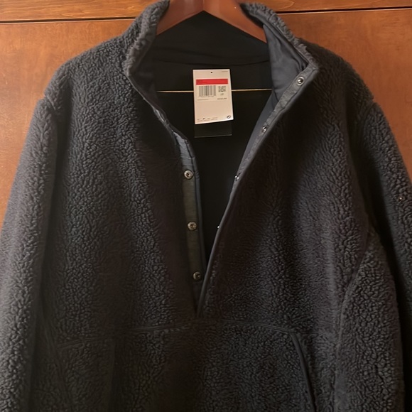 Nike Yoga Fleece 1/2 Button Men Large Black Sherpa Jacket Loose Fit DD2182-010 - Picture 2 of 4